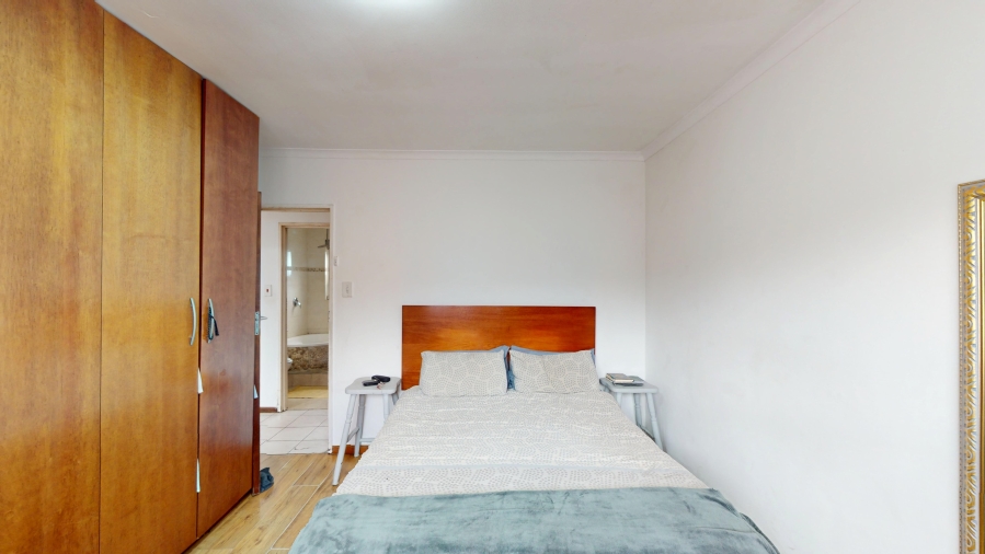 5 Bedroom Property for Sale in Colorado Park Western Cape